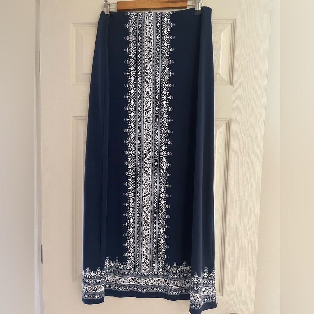 Sophie Max skirt